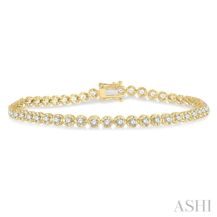 2 Ctw Round Cut Diamond Illusion Bracelet in 10K Yellow Gold