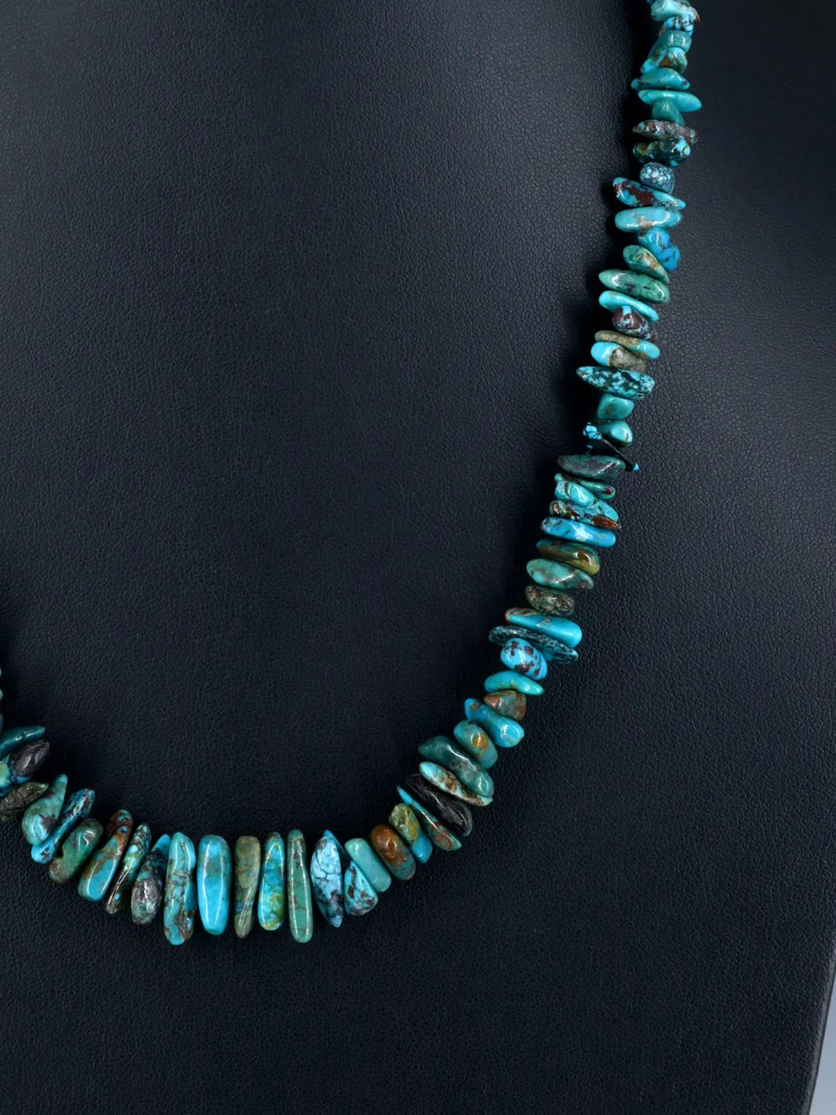 21" Navajo Single Strand Turquoise Nugget Necklace