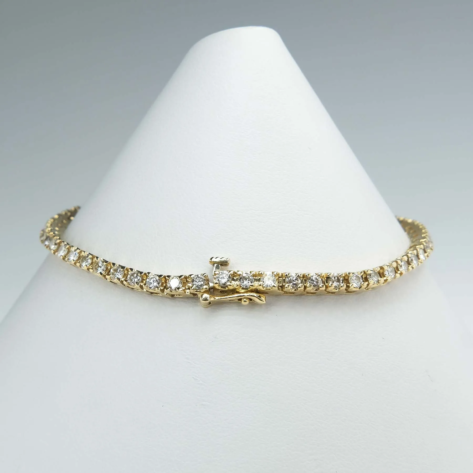 2.90ctw Diamond Tennis Bracelet in 14K Yellow Gold