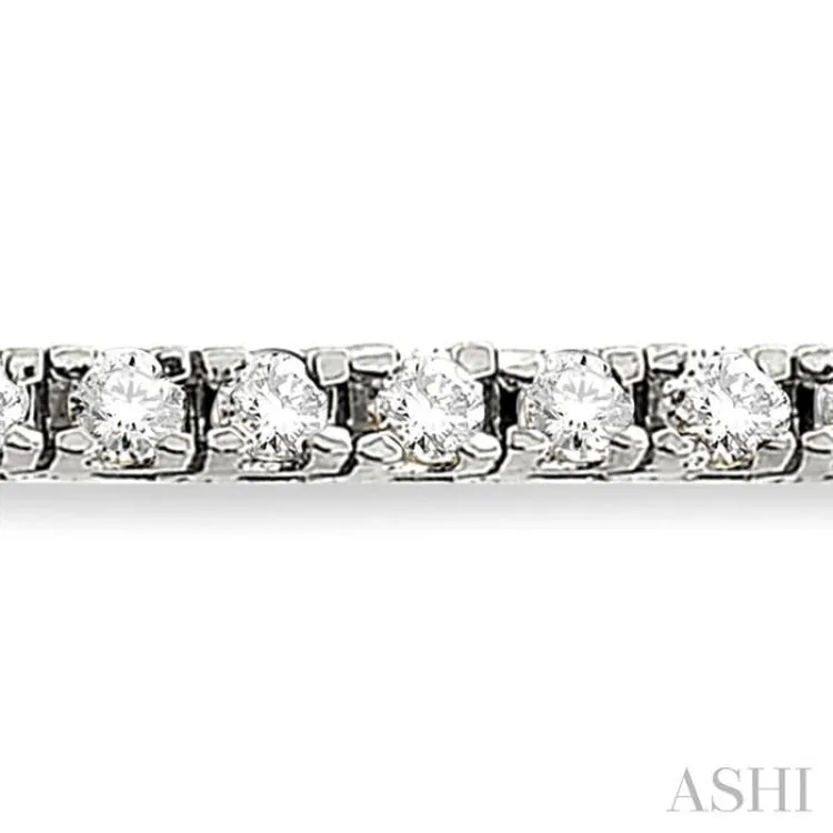 4 Ctw Square Shape Round Cut Diamond Tennis Bracelet in 14K White gold