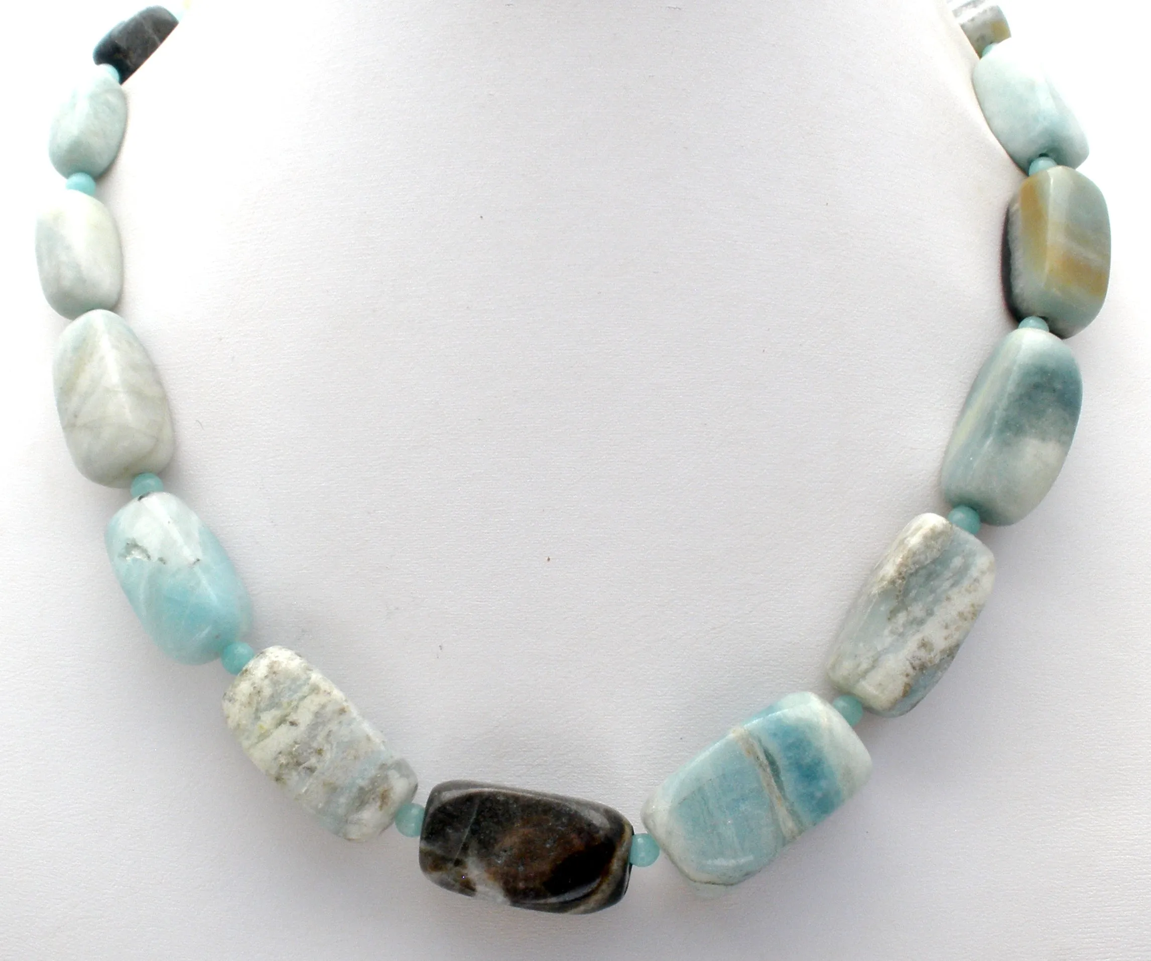 Chunky Blue Lace Agate Bead Necklace 19"