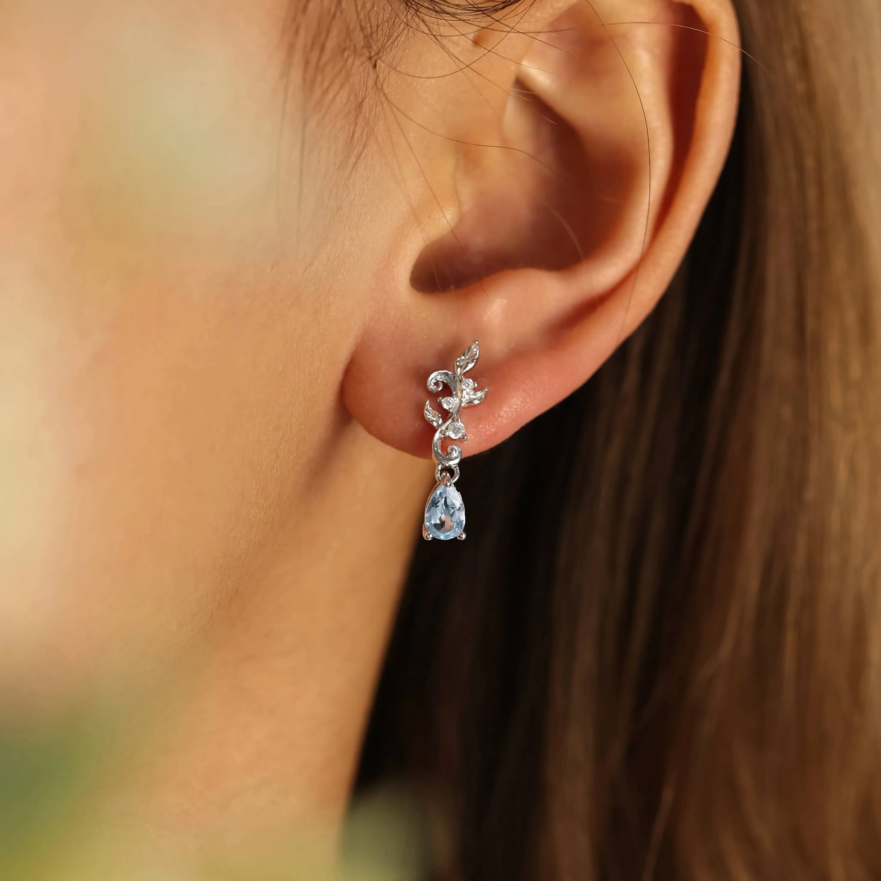 Leafy Cascades Aquamarine Earrings