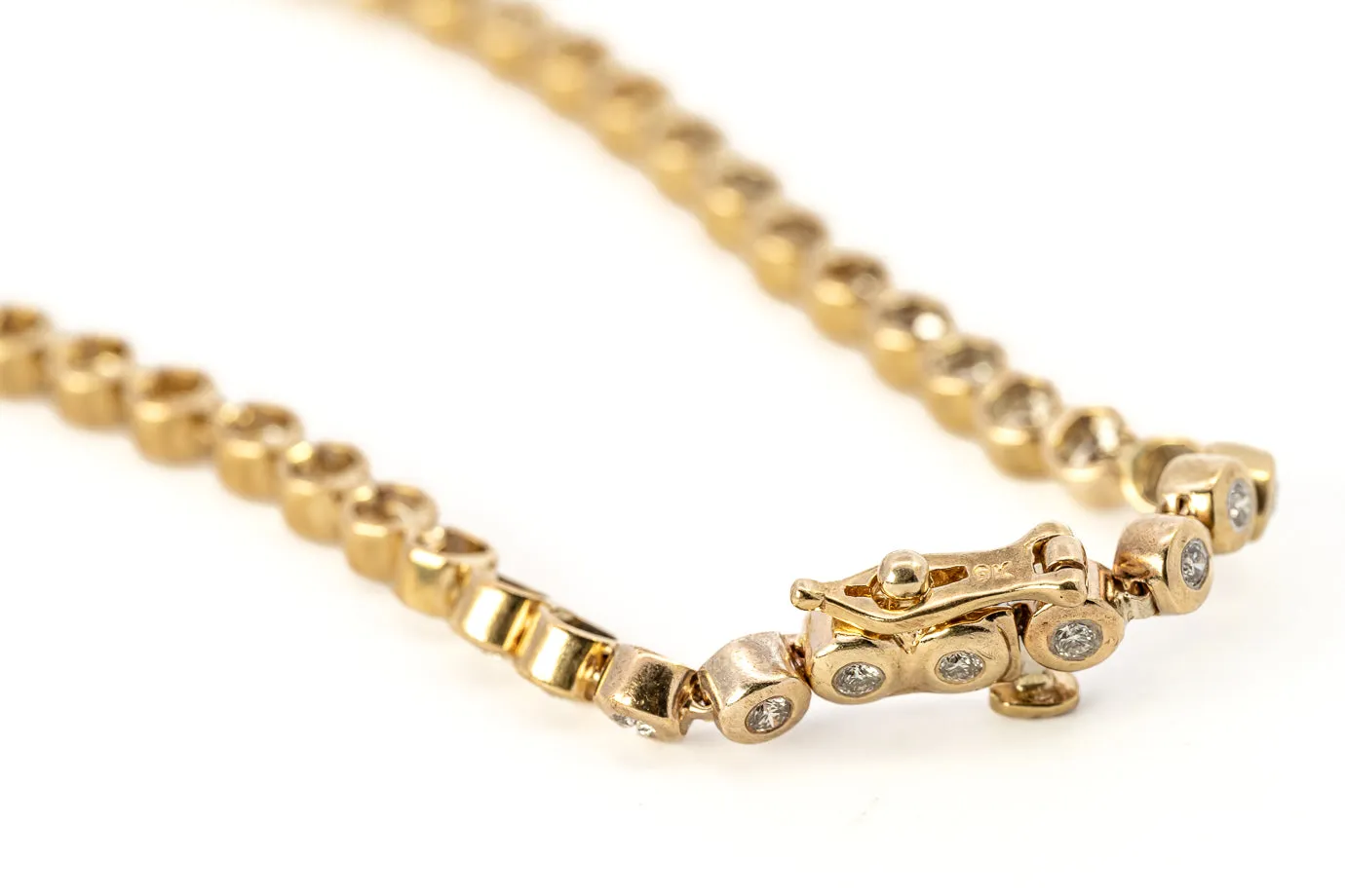 Luxurious 9K Yellow Gold Diamond Tennis Bracelet