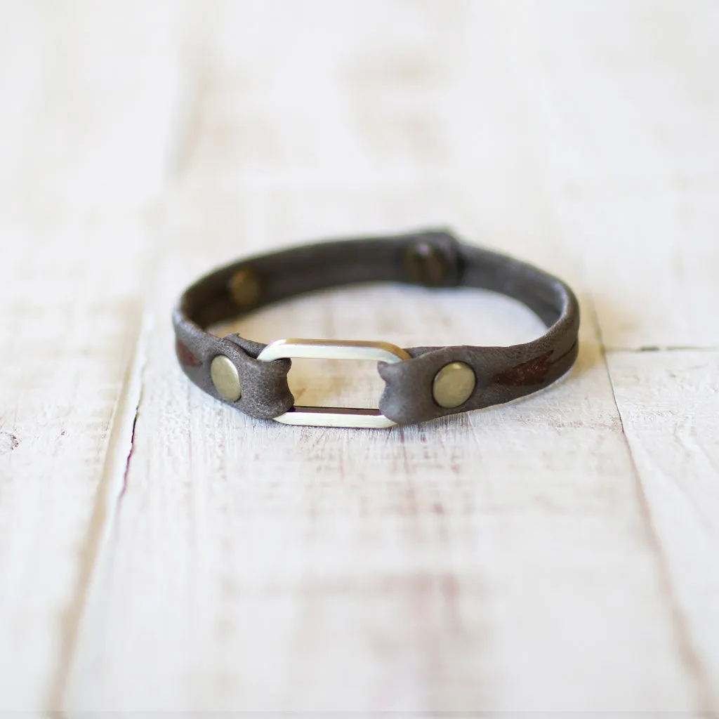 Mesa Bracelet - Arrow Print - Antique Brass