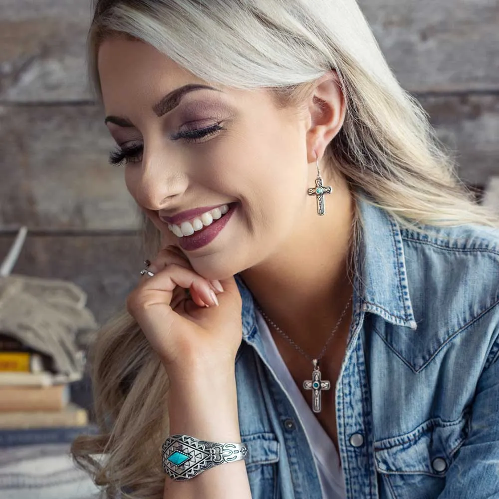 Montana Silversmiths | Necklace | Faith on Point Turquoise Cross