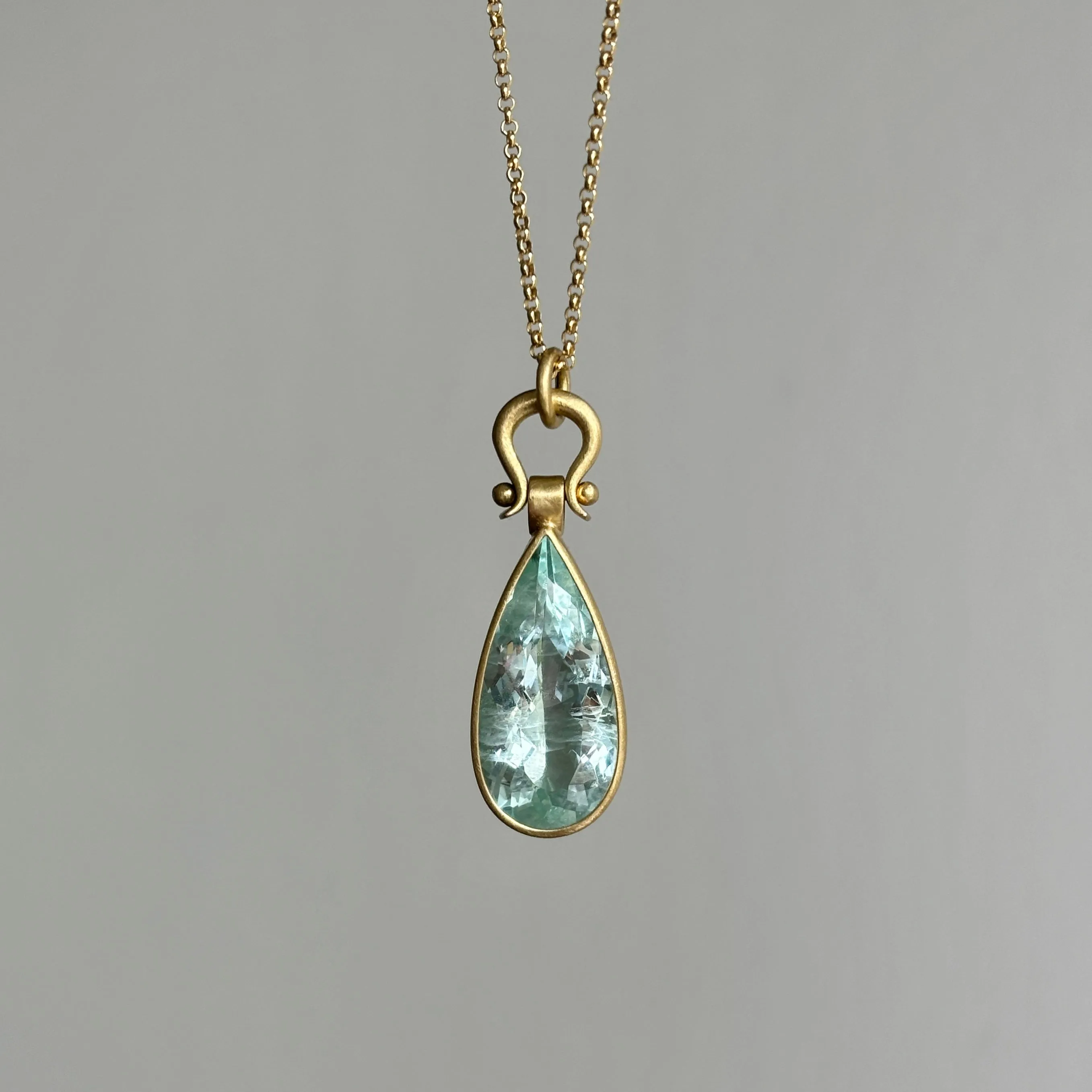 Pale Faceted Aquamarine Long Drop Pendant