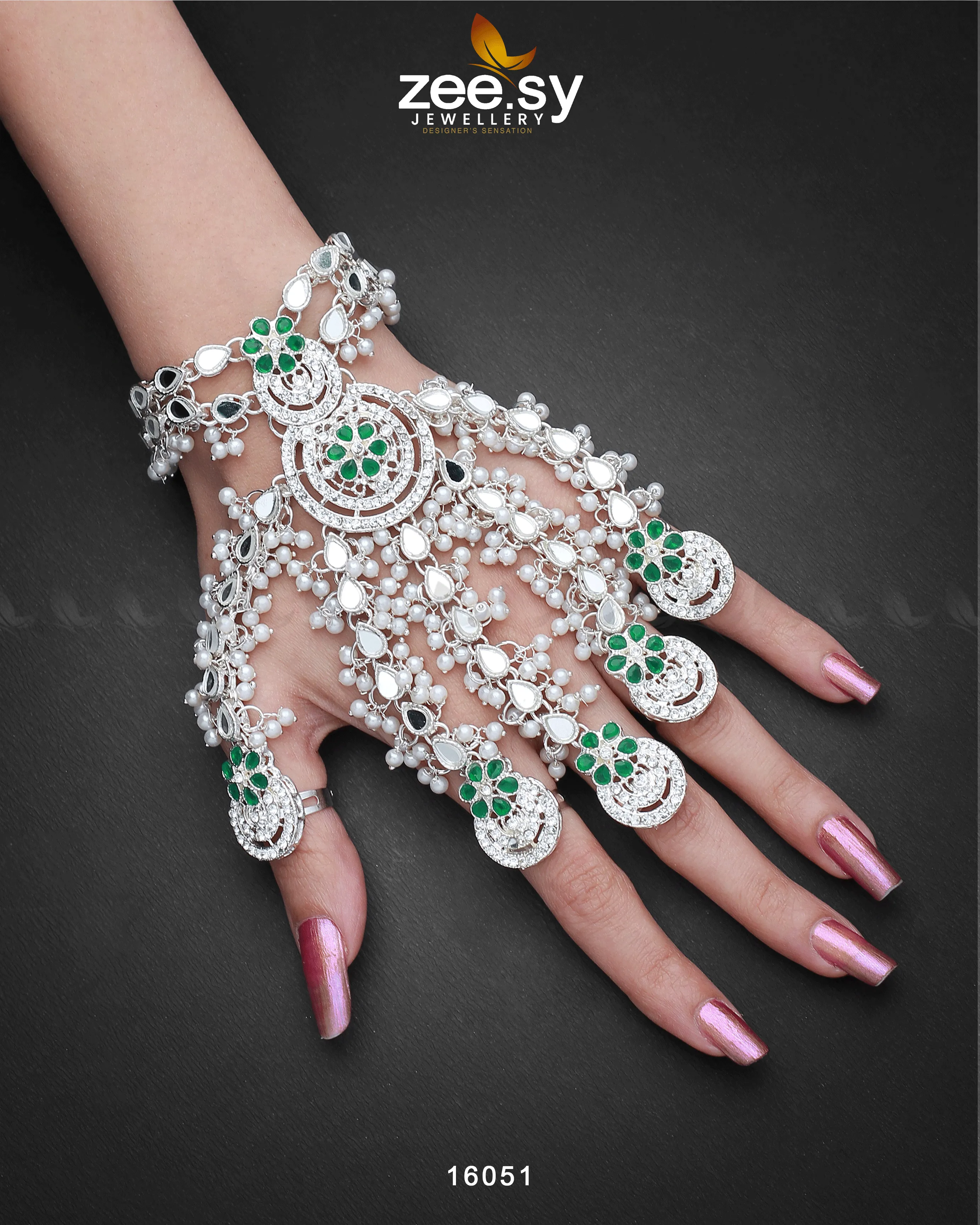 Phool Hath Accessories