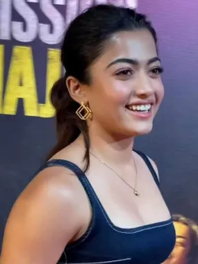 Rashmika Mandanna In Gold Square Cube Hoops Huggies