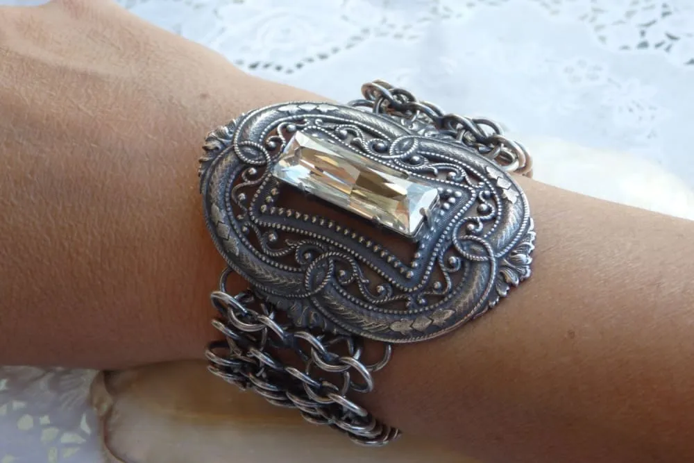 Rebeka rhinestone bangle