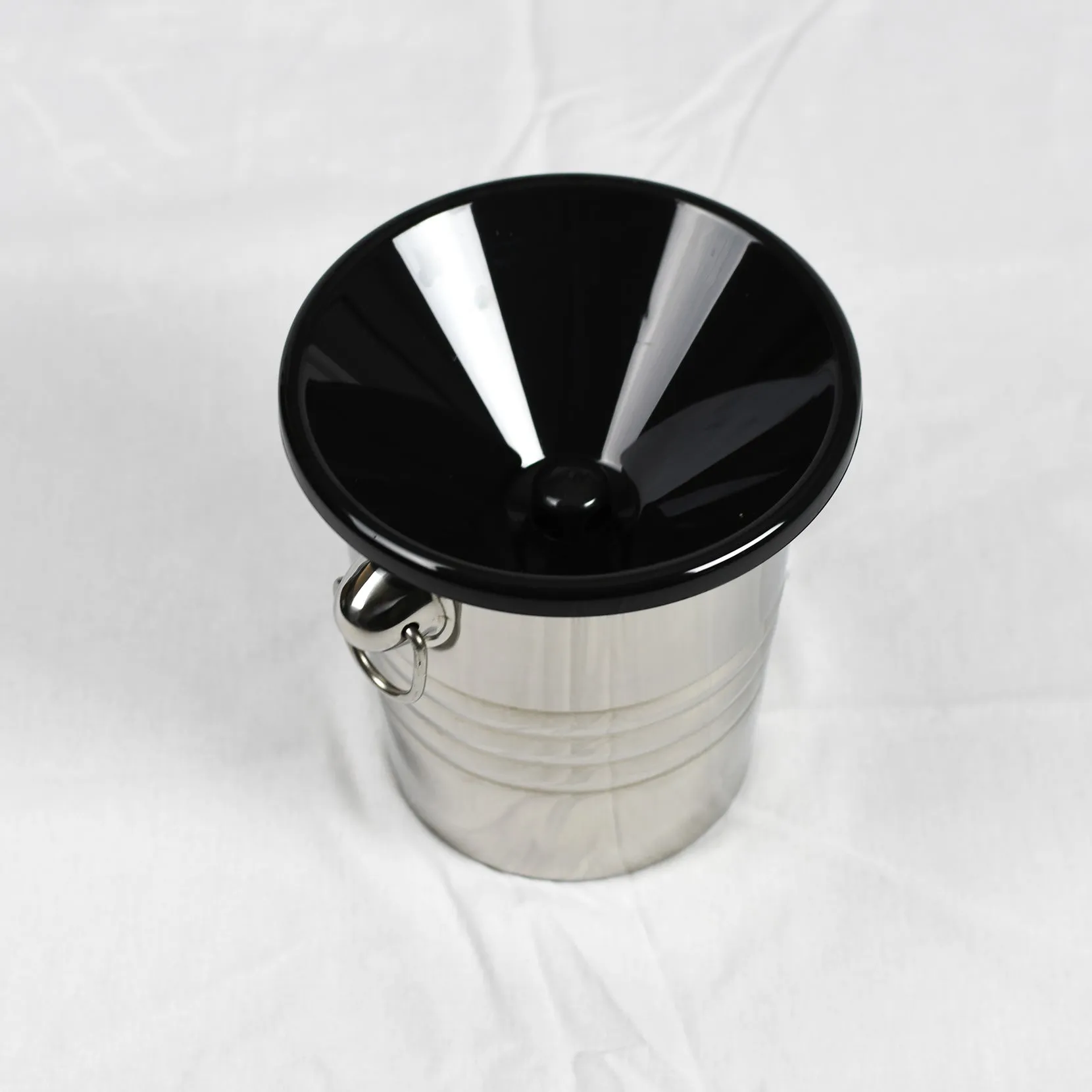 Spittoon Set