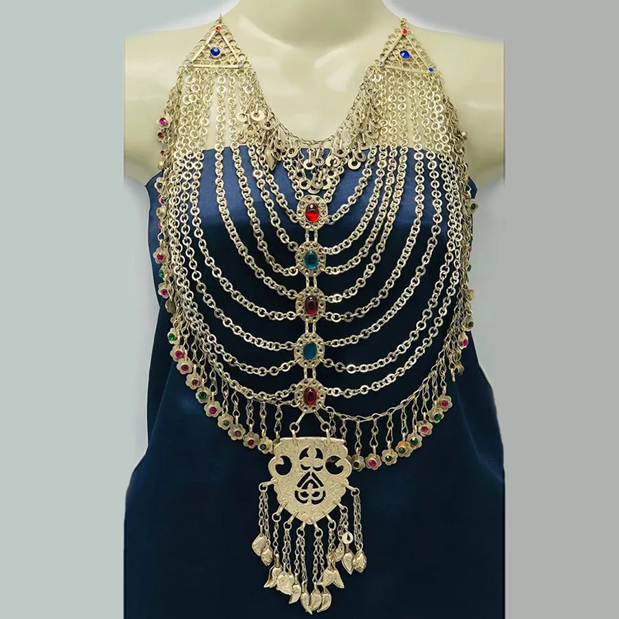 Vintage Multilayers Bib Necklace With Dangling Big Pendant