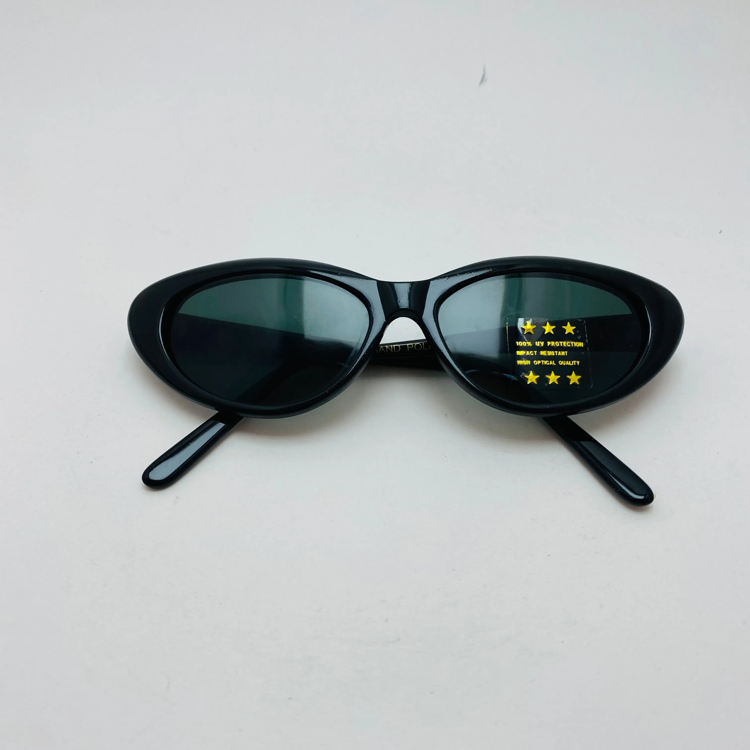 Vintage Small Size 90s Deadstock Mathilde Arched Triangle Sunglasses - Black