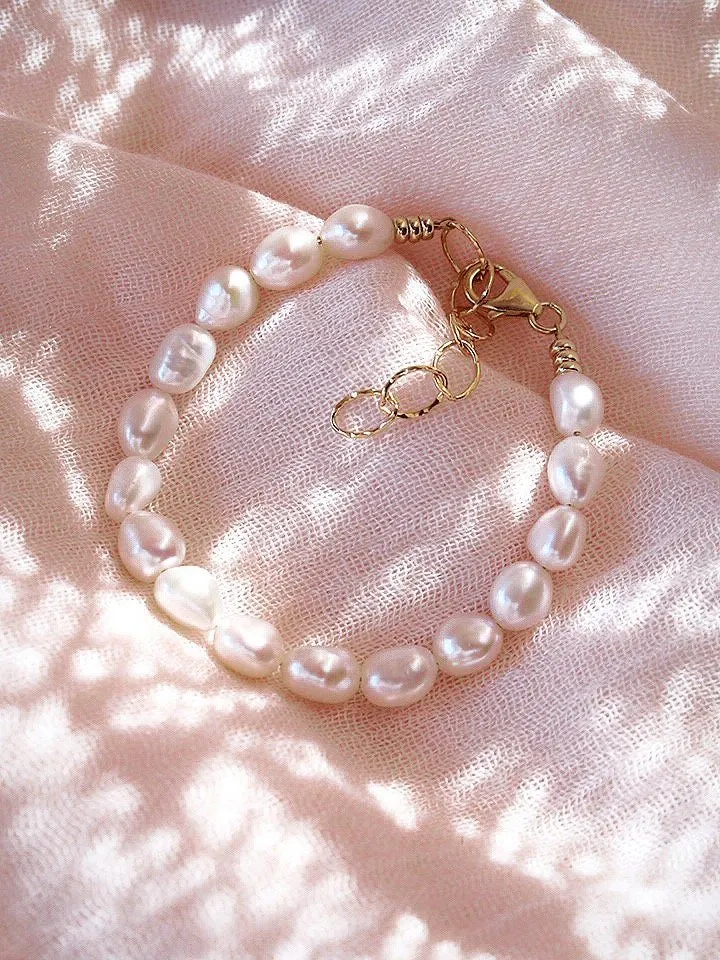 White Pearl Bracelet - Ala